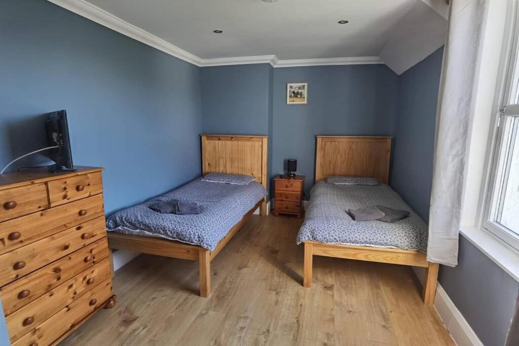 Вилла Trotternish Avenue Staffin Iv51 9Ju Экстерьер фото