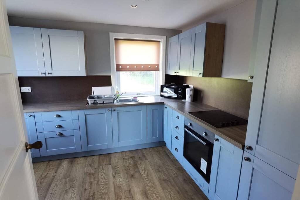 Вилла Trotternish Avenue Staffin Iv51 9Ju Экстерьер фото